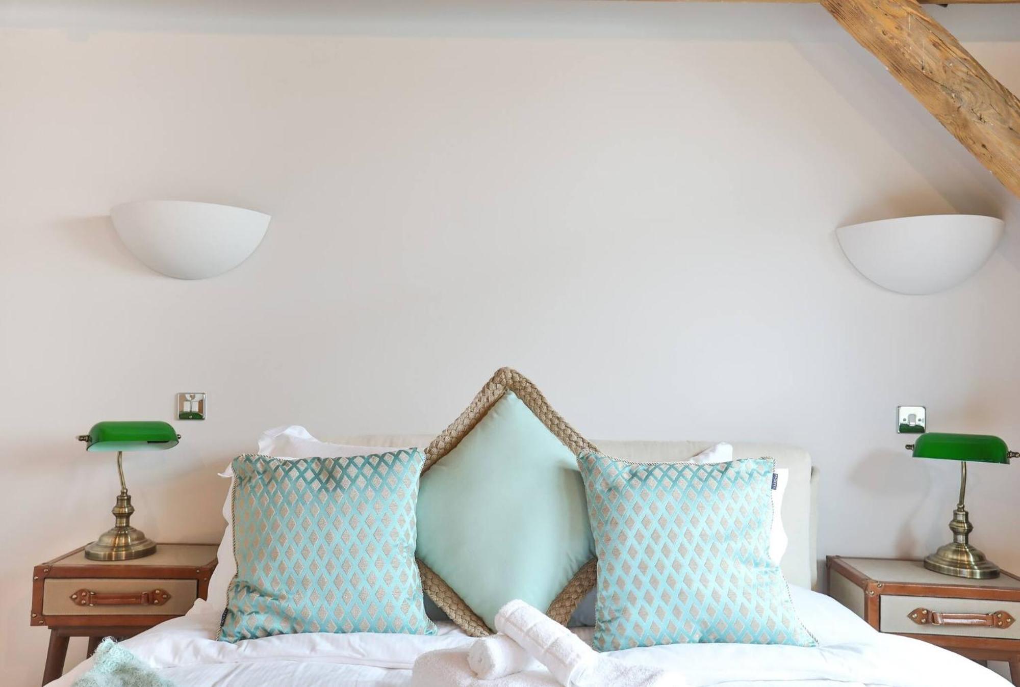Wild Roses Serviced Apartments - Excel Warehouse 1 Londra Exterior foto