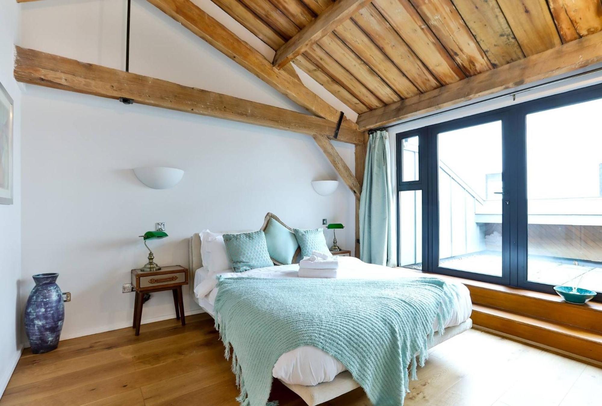 Wild Roses Serviced Apartments - Excel Warehouse 1 Londra Exterior foto